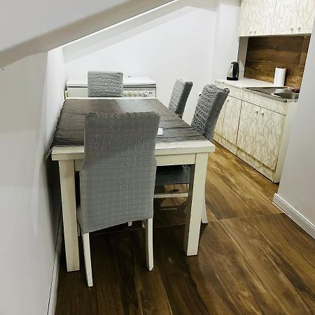 Sa Apartment Gjilan Экстерьер фото