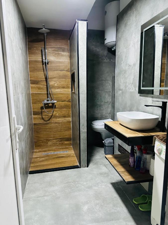 Sa Apartment Gjilan Экстерьер фото